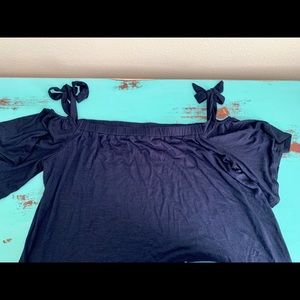 NEW, Navy Blue, Off Shoulder Top, Pink Rose, Size Large